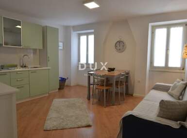Dvosoban stan, Rovinj, prodaja, 310000 €, 35 m2