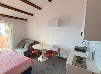 Jednosoban stan, Opatija, Ičići, najam, 300 €, 30 m2