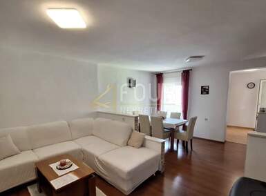 Kuca, Kostrena, prodaja, 320000 €, 130 m2