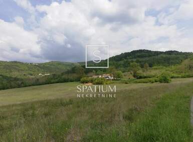 Zemljiste, Motovun, prodaja, 990000 €, 53183 m2