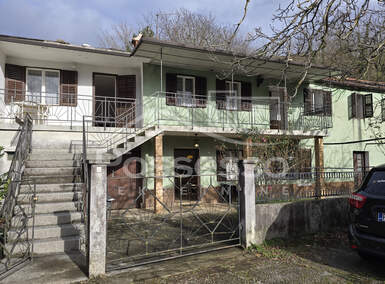 Kuca, Buzet, prodaja, 108000 €, 176 m2