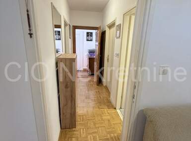 Dvosoban stan, Supetar, prodaja, 220000 €, 54 m2