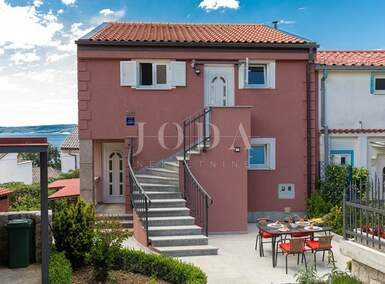 Kuca, Crikvenica, prodaja, 545000 €, 133 m2