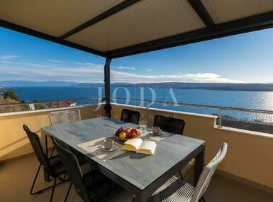 Trosoban stan, Crikvenica, Jadranovo, prodaja, 425000 €, 110 m2