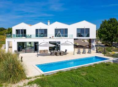 Kuca, Višnjan, prodaja, 1200000 €, 454 m2