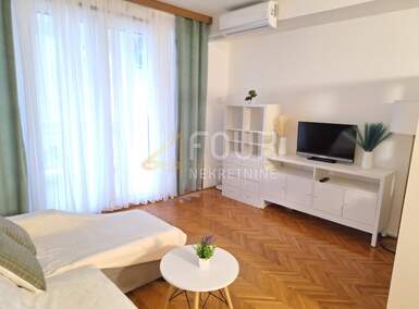 Dvosoban stan, Rijeka, Podmurvice, najam, 600 €, 73 m2