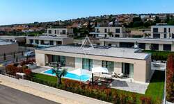 Kuca, Poreč, prodaja, 1300000 €, 234 m2