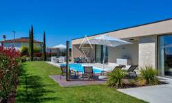 Kuca, Poreč, prodaja, 1330000 €, 241 m2