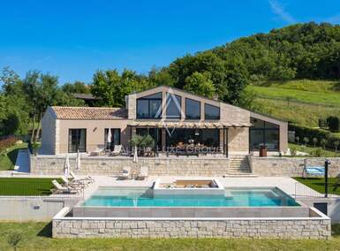 Kuca, Motovun, prodaja, 1350000 €, 1420 m2