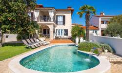 Kuca, Umag, prodaja, 2100000 €, 430 m2