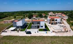 Kuca, Svetvinčenat, Juršići, prodaja, 550000 €, 215 m2