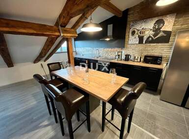 Trosoban stan, Rijeka, Centar, prodaja, 289000 €, 122 m2