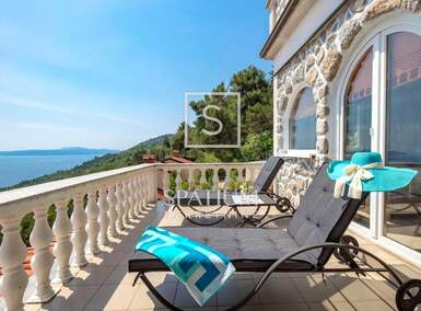 Trosoban stan, Lovran, prodaja, 390000 €, 110 m2