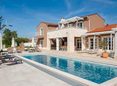 Kuca, Svetvinčenat, prodaja, 1350000 €, 332 m2