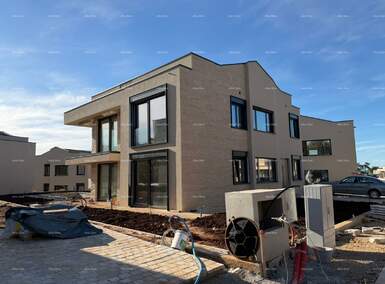 Kuca, Umag, prodaja, 900787 €, 193 m2