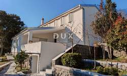 Kuca, Opatija, Pobri, najam, 3000 €, 250 m2