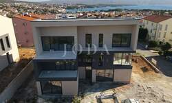 Trosoban stan, Krk, prodaja, 395000 €, 61 m2