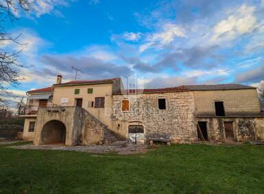 Kuca, Kanfanar, Mrgani, prodaja, 220000 €, 230 m2