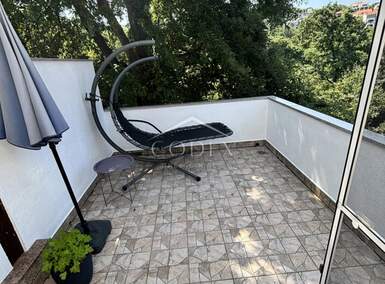 Dvosoban stan, Omišalj, Njivice, prodaja, 220000 €, 53 m2