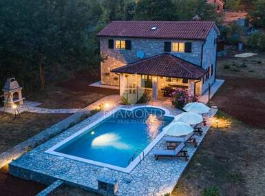 Kuca, Labin, prodaja, 495000 €, 154 m2