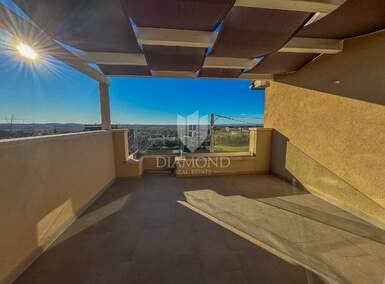 Kuca, Poreč, prodaja, 435000 €, 90 m2