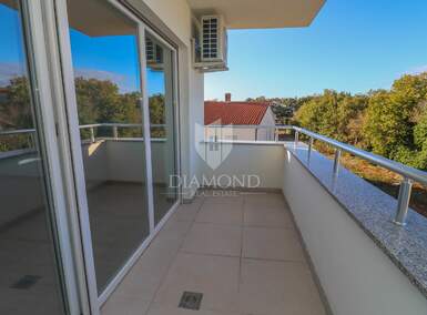 Dvosoban stan, Medulin, prodaja, 171600 €, 61 m2