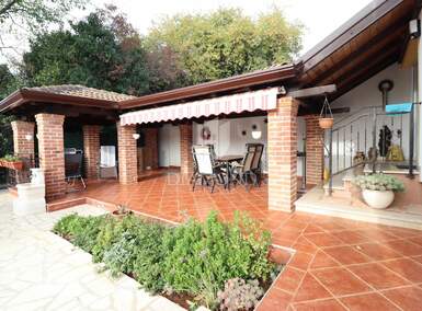 Kuca, Poreč, prodaja, 410000 €, 133 m2