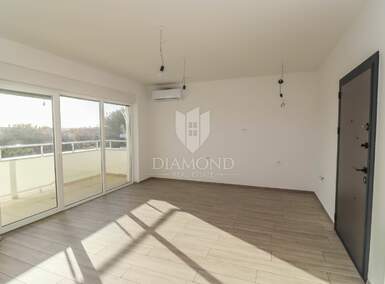 Dvosoban stan, Medulin, prodaja, 171600 €, 61 m2