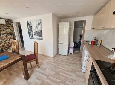 Dvosoban stan, Pula, prodaja, 203940 €, 66 m2