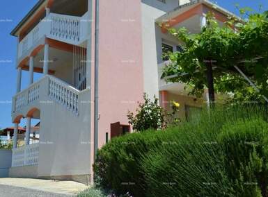 Kuca, Fažana, prodaja, 515000 €, 300 m2