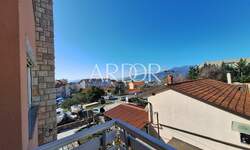 Cetvorosoban stan, Rijeka, Srdoči, najam, 900 €, 135 m2