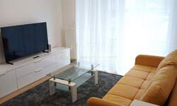 Dvosoban stan, Rijeka, Kantrida, najam, 1000 €, 57 m2