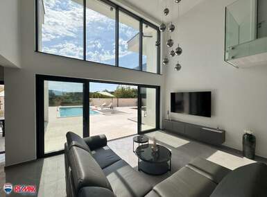 Kuca, Labin, prodaja, 1800000 €, 360 m2