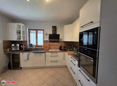 Kuca, Labin, prodaja, 350000 €, 175 m2