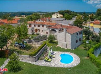 Kuca, Pazin, Heki, prodaja, 1300000 €, 450 m2