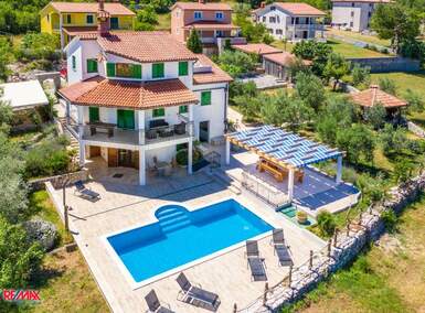 Kuca, Labin, prodaja, 778000 €, 200 m2