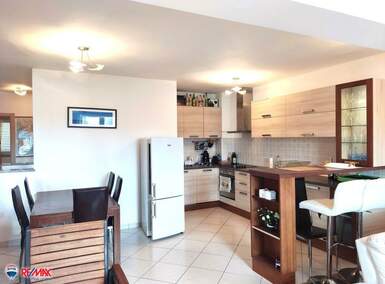 Cetvorosoban stan, Labin, Rabac, prodaja, 340000 €, 90 m2