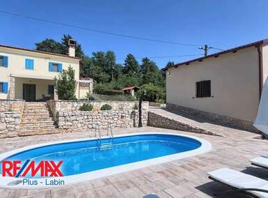 Kuca, Kršan, prodaja, 490000 €, 245 m2