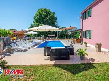 Kuca, Labin, Kapelica, prodaja, 680000 €, 260 m2