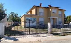 Kuca, Labin, prodaja, 470000 €, 400 m2