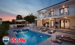 Kuca, Medulin, prodaja, 580000 €, 220 m2