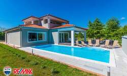 Kuca, Labin, prodaja, 500000 €, 270 m2