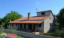 Kuca, Kanfanar, prodaja, 320000 €, 140 m2