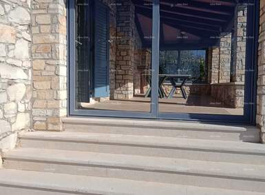 Kuca, Umag, prodaja, 750000 €, 123 m2