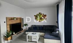 Stan, Pula, Centar, prodaja, 385000 €, 151 m2