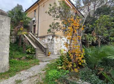 Trosoban stan, Rijeka, Bulevard, prodaja, 220000 €, 79 m2