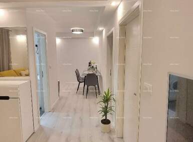 Dvosoban stan, Pula, prodaja, 225000 €, 68 m2