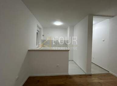 Trosoban stan, Rijeka, Drenova, prodaja, 189000 €, 48 m2