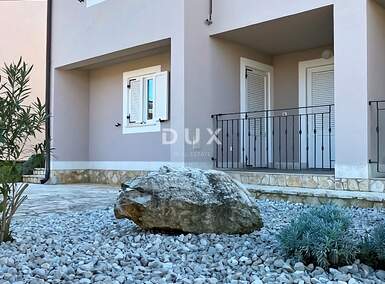 Trosoban stan, Medulin, prodaja, 267000 €, 70 m2