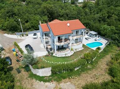 Kuca, Rijeka, Costabella, prodaja, 890000 €, 300 m2